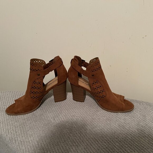 Peep-Toe Booties - Picture 3 of 5